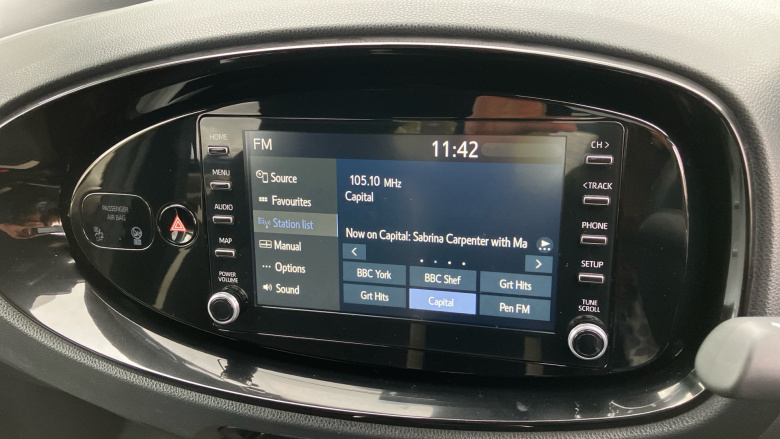 Toyota Aygo X 1.0 VVT-i Edge 5dr Petrol Hatchback